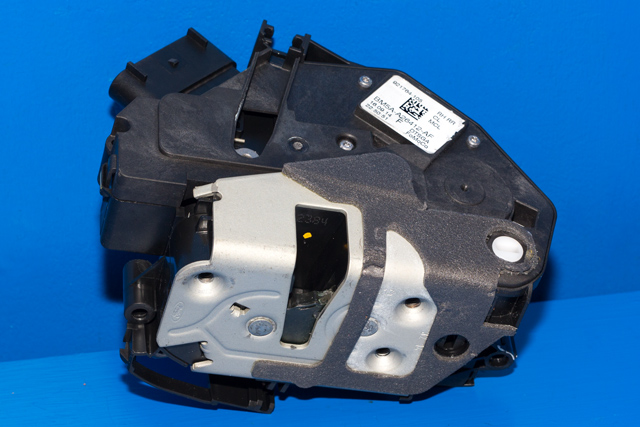 Låsekasse høyre bak til Ford Kuga, 2013-2019  (FORD|BM5A-A26412-AF)