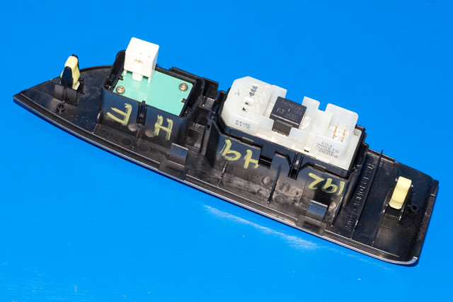 Bryter ruteheis til Lexus RX 2003-2009 (Type II) (XU30) (XU30) 