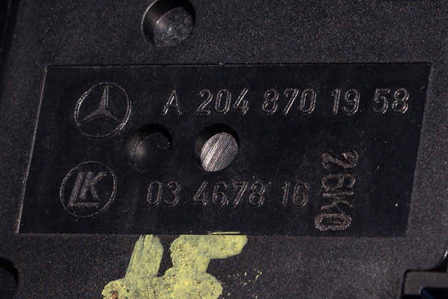 Bryter diverse til Mercedes E-Klasse 2009-2013 (Fase 1) (W212) (W212) (MERCEDES|A 204 870 19 58|)