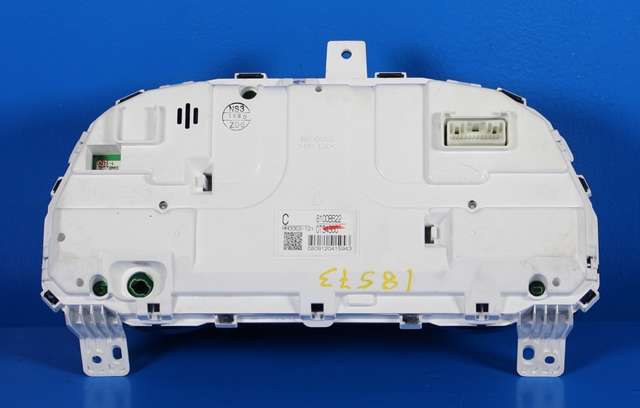 Instrumentpanel til Mitsubishi Outlander 2010-2012 (Type II, Fase 2)  (MITSUBISHI|8100B622|)