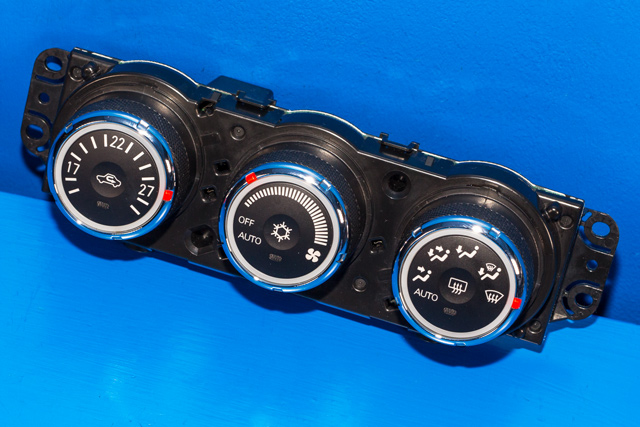 Varmeapparat betjening til Mitsubishi Outlander, 2010-2012 (Type II, Fase 2)  (MITSUBISHI|7820A115)