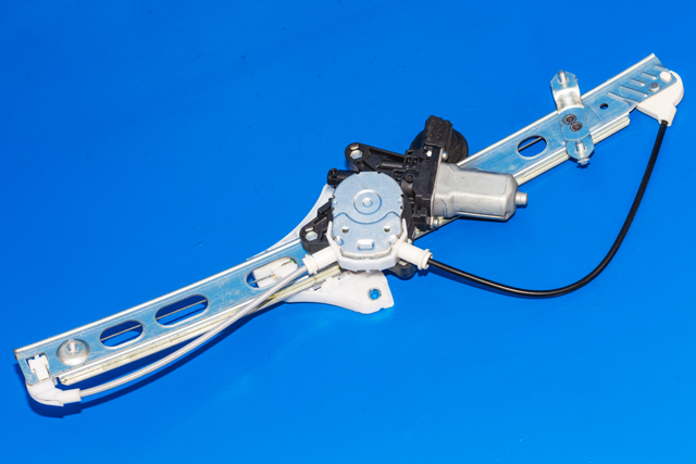 Ruteheis venstre til Suzuki Swift, 2011-2017 (DENSO|262100-2911)