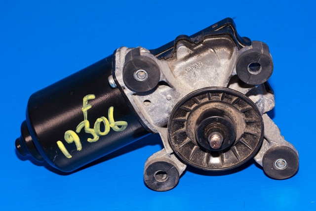 Viskermotor frontrute til Mitsubishi Pajero 2007-2016 (Type IV, Fase 1)  (ASMO|849200-7352|MR388038|)