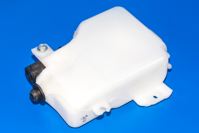 Spylertank bak til Mitsubishi Pajero 2007-2016 (Type IV, Fase 1)  