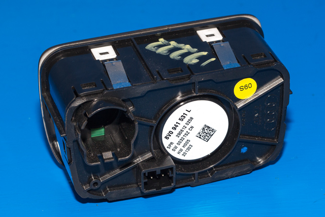 Bryter lys til Audi A3 2012-2016 (Type III, Fase 1)  (VAG|8V0 941 531 L|)