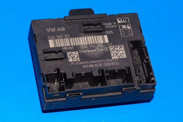 Control Unit, Door Left Front til Audi A3, 2012-2016 (Type III, Fase 1)  (VAG|5Q0 959 393)