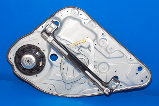 Ruteheis venstre bak til Ford Kuga 2008-2012 (Type I)  (FORD|7M5T-14B534-AF|)