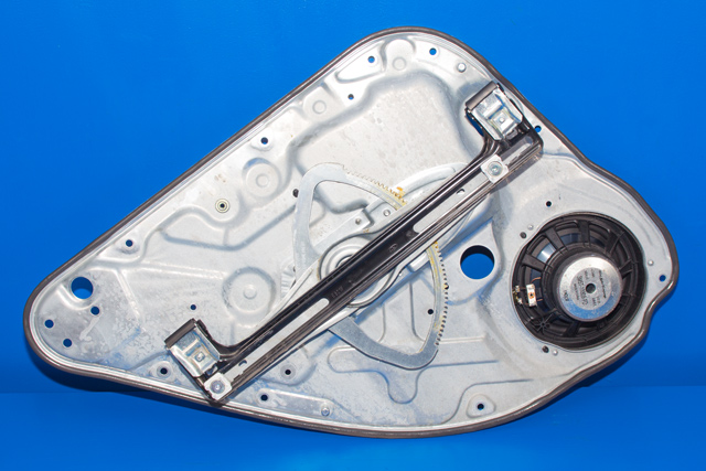 Ruteheis høyre bak til Ford Kuga 2008-2012 (Type I)  (FORD|7M5T-14B534-CF|)