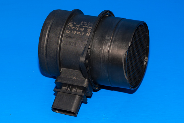 Luftmengde/luftmassemåler til Audi A4, 2007-2014 (Type IV) (B8) (B8) (BOSCH|0 281 002 735)