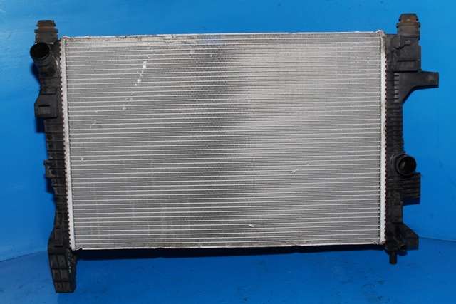 Radiator (manuell gir) til Ford Focus, 2011-2014 (Type III, Fase 1) (FORD|BV61-8C342-BC)