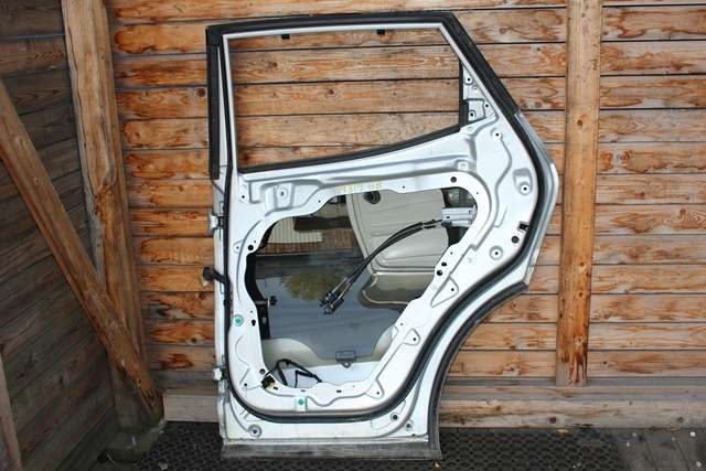 Dør høyre bak til Hyundai Santa Fe 2012-2020 (Type III)