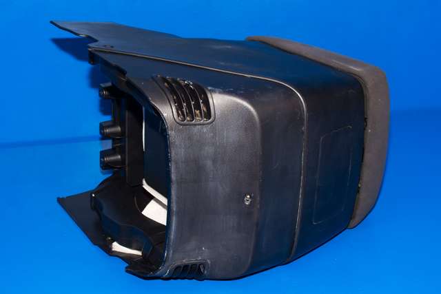 Midtarmlene foran til Mitsubishi Pajero 2007-2016 (Type IV, Fase 1)