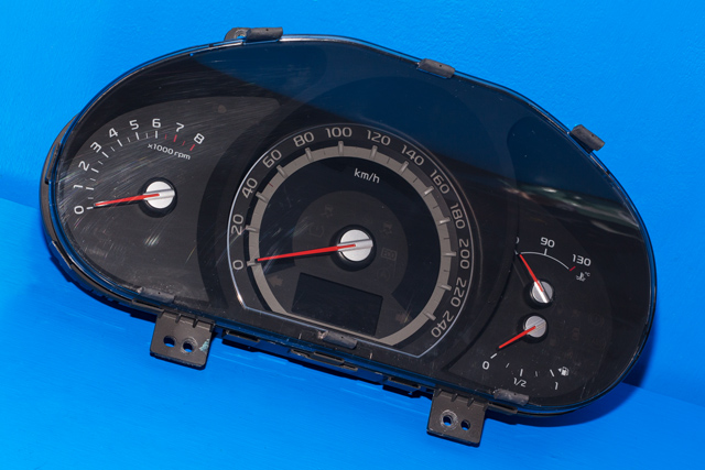 Instrumentpanel til Kia Sportage, 2010-2016 (Type III)  (KIA|94023-3U105)