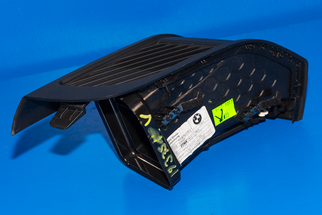 Dashbord friskluftdyse venstre til BMW i3 2013-2022  (BMW|9 283 001|)