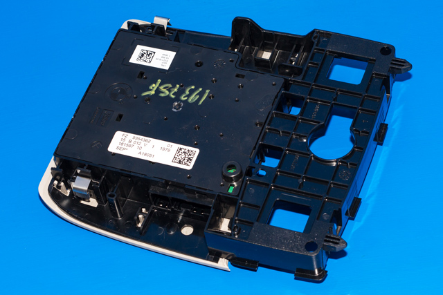 Tak konsoll til BMW i3 2013-2022  (BMW|9 354 362|)