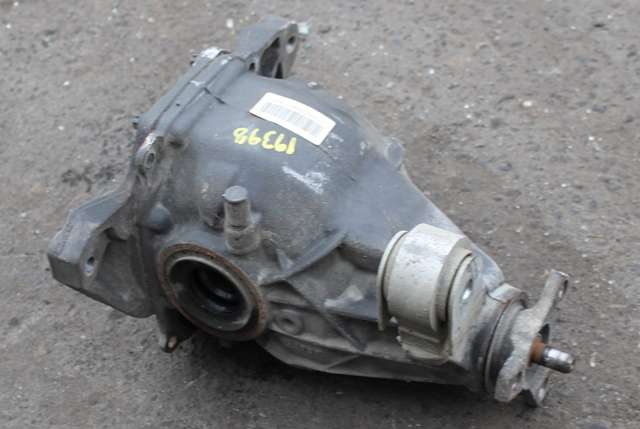 Kardang klokke bak til Mercedes E-Klasse, 2009-2013 (Fase 1) (W212) (W212) (MERCEDES|212 350 23 05)