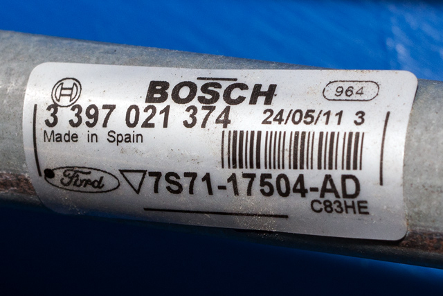 Viskermotor frontrute komplett m/overføring til Ford Mondeo 2011-2014 (Type IV, Fase 2) (BOSCH|0 390 243 069|7S71-17508-AB|)