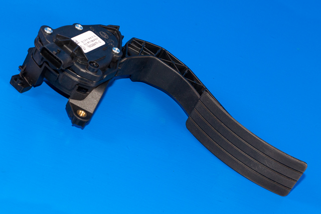 Pedal gass til Renault Clio, 2016-2019 (Type IV, Fase 2) (HELLA|6PV 009 978-07)