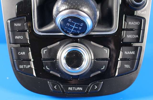 Bilstereo navigasjon betjeningspanel til Audi A5 2007-2016 (Type I)  (VAG|8T0 919 609|)