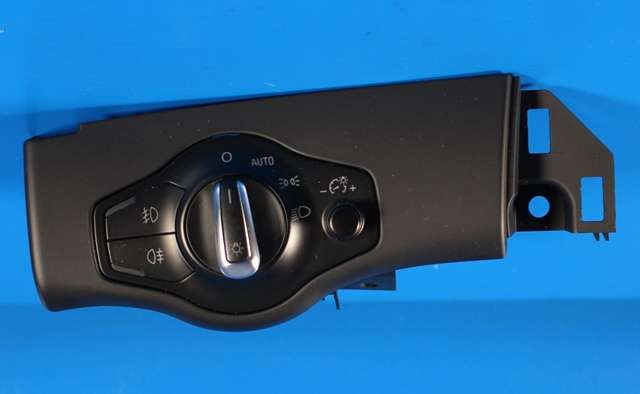 Bryter lys til Audi A5, 2007-2016 (Type I)  (VAG|8K0 941 531 G)