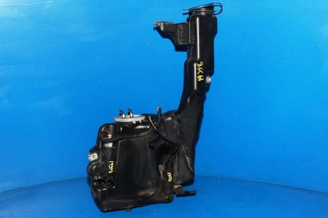 Spylertank foran til Mercedes E-Klasse 2009-2013 (Fase 1) (W212) (W212) (MERCEDES|A 204 860 22 60|)