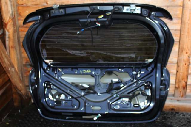 Bakluke til Nissan Note 2013-2017 (Type II)