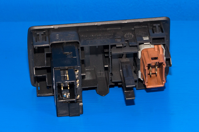 Bryter diverse til Renault Kangoo 2008-2021 (Type II)