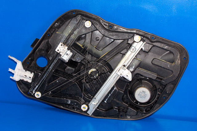 Ruteheis venstre foran til Hyundai i40 2012-2017  (HYUNDAI|82450-3Z010|)