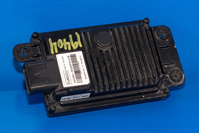 Sensor radar til Ford Mondeo, 2011-2014 (Type IV, Fase 2)  (FORD|AG9N-9G853-CB)