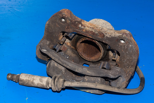 Bremsecaliper venstre foran til Opel Insignia A 2009-2014  