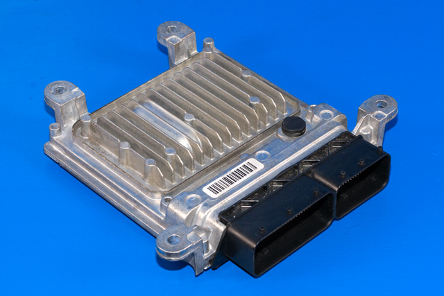 Styreenhet motor til Mercedes E-Klasse, 2009-2013 (Fase 1) (W212) (W212) (MERCEDES|A 651 900 74 01)