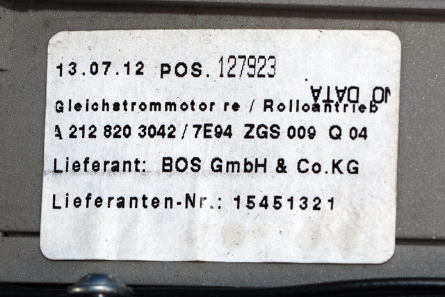 Bagasjerom diverse til Mercedes E-Klasse 2009-2013 (Fase 1) (W212) (W212) (MERCEDES|A 212 820 30 42|)