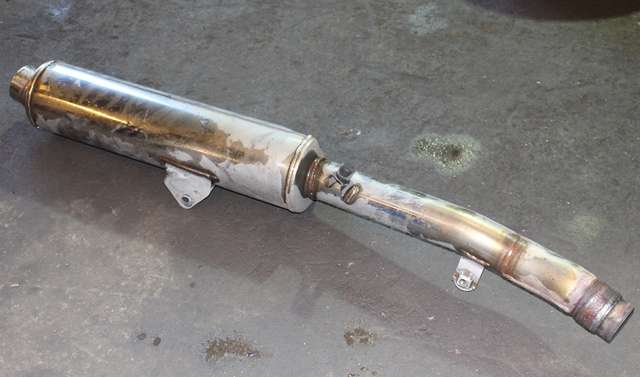 MC, Eksos bakre til MC Suzuki GSX 750F Katana 1998-2006 (SUZUKI|X19E1X|)