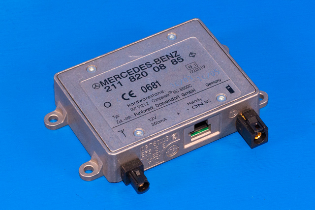 Antenne forsterker til Mercedes E-Klasse, 2002-2006 (Fase 1) (W211) (W211) (MERCEDES|211 820 08 85)