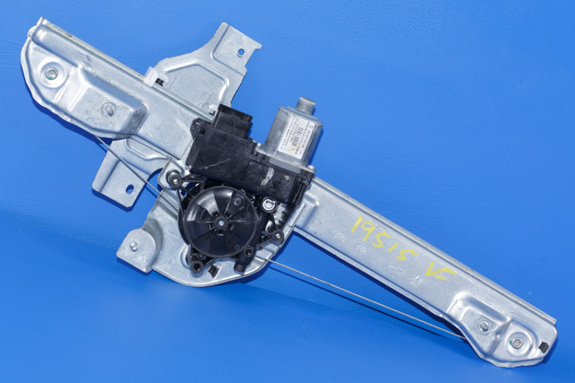 Ruteheis venstre foran til Peugeot 2008 2013-2019 (Type I) (BOSCH|0 130 822 969|98 164017 80|)