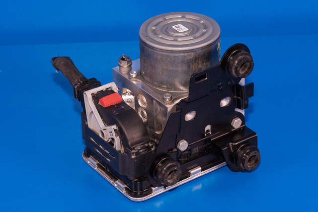 ABS sentral til VW Passat 2015-2019 (Fase 1) (B8) (B8) (VAG|3Q0 614 517 AC|3Q0 907 379 AC|)