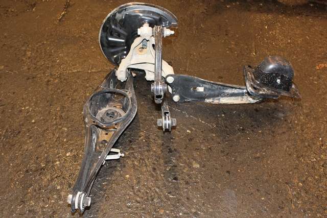 Bakstilling venstre side til VW Passat 2015-2019 (Fase 1) (B8) (B8) 
