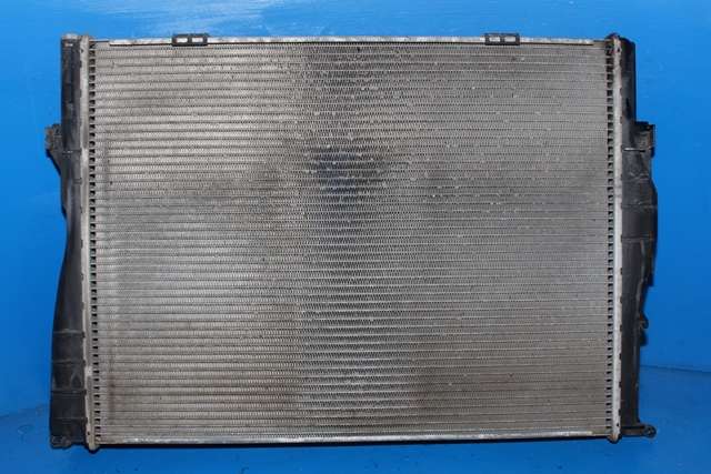 Radiator (manuell gir) til BMW 3-Serie 2005-2011 (E90/E91/E92/E93) (E90/E91/E92/E93) (BMW|17.11-7 559 273|)