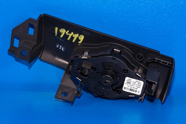 Bryter lys til Audi A4, Allroad 2009-2016 (Type I) (B8) (B8) (VAG|8K0 941 531 AL|)