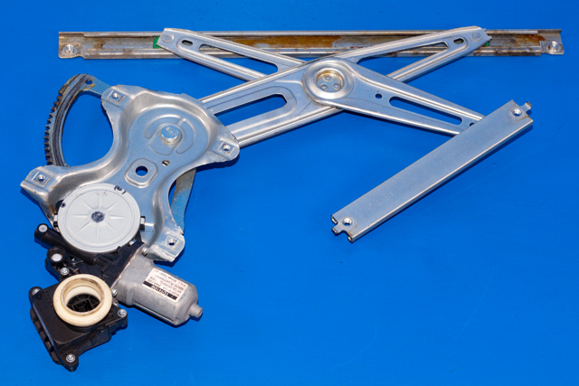 Ruteheis venstre foran til Toyota Avensis, 2009-2015 (Type III, Fase 1)  (DENSO|912019-103)