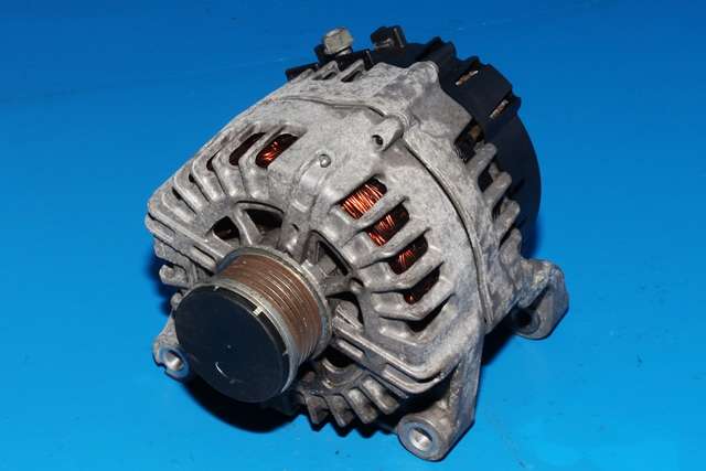 Dynamo diesel til BMW X1 2009-2015 (E84) (E84) (VALEO|FG18S052|8 507 624. 14 VOLT - 180 AMP|)