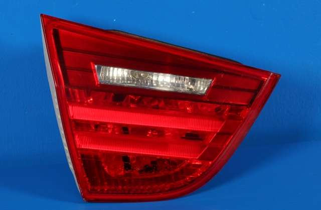 Baklykt venstre indre til BMW 3-Serie, 2005-2011 (E90/E91/E92/E93) (E90/E91/E92/E93) (BMW|7 154 155)