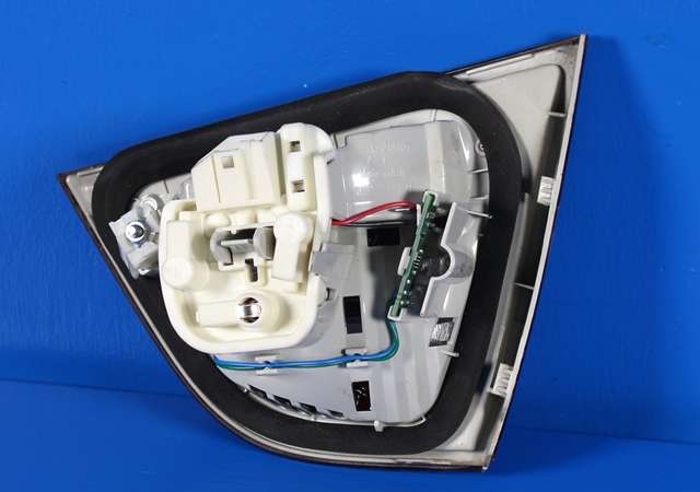 Baklykt venstre indre til BMW 3-Serie 2005-2011 (E90/E91/E92/E93) (E90/E91/E92/E93) (BMW|7 154 155|)