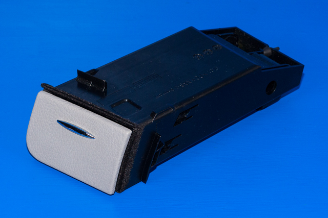 Dashbord myntrom til Mercedes E-Klasse, 2006-2009 (Fase 2) (W211) (W211) 