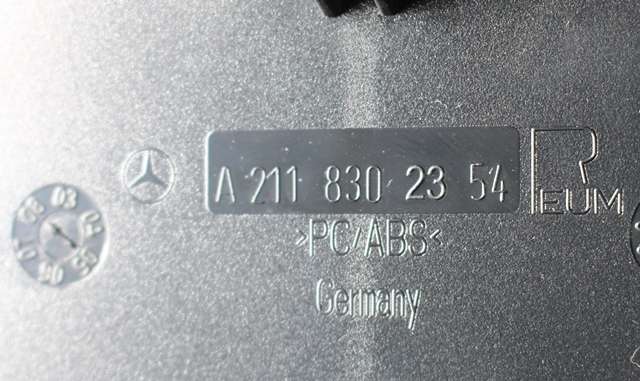 Dashbord friskluftdyse midtkonsoll til Mercedes E-Klasse 2006-2009 (Fase 2) (W211) (W211) (MERCEDES|A 211 830 23 54|)