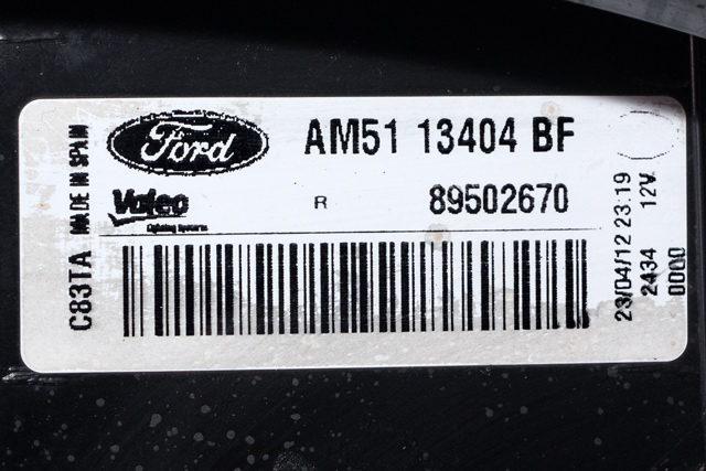 Baklykt høyre ytre til Ford C-Max 2010-2015 (Type II, Fase 1) (FORD|AM51-13404-BF|)