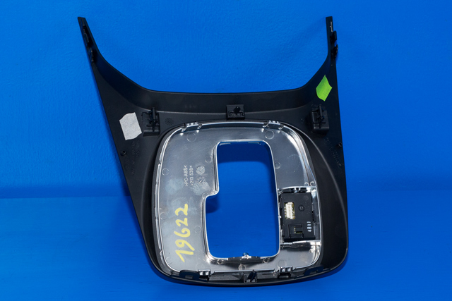 Dashbord diverse til Ford C-Max 2010-2015 (Type II, Fase 1)