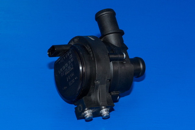 Sirkulasjonspumpe til VW E-Up 2013-2019 (BOSCH|0 392 023 212|5G0 965 567 B|)