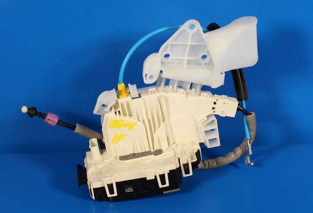Låsekasse høyre foran til Mercedes E-Klasse 2013-2016 (Fase 2) (W212) (W212) (MERCEDES|A 099 720 04 35|)