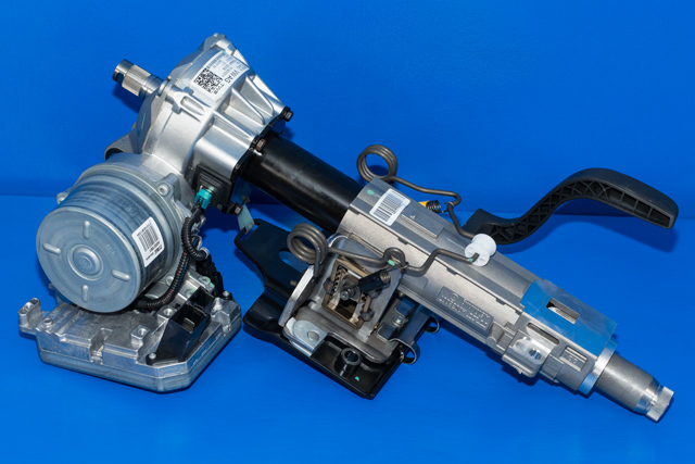 Rattaksel elektrisk servo til VW E-Up 2013-2019 (VAG|1S1 423 520 N|)